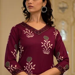 KALINI Selection of 2 Floral Printed Sequinned Straight Kurta With Trousers And Dupatta image 5