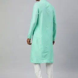 Manthan Men Solid Regular Kurta with Churidar image 4