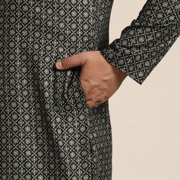 SOJANYA PLUS Men Plus Size Ethnic Motifs Printed Kurta image 2