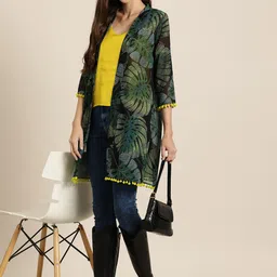 Qurvii Printed Open Front Longline Shrug image 4