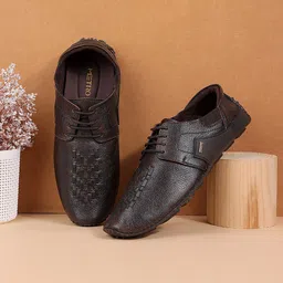 Metro Men Textured Leather Derbys-picture-39