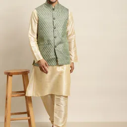 SOJANYA Men Cream-Coloured Solid Kurta with Churidar & Nehru Jacket image 2