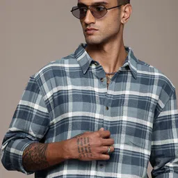 The Roadster Lifestyle Co. Men Checked Relaxed Fit Pure Cotton Casual Shirt-image-67