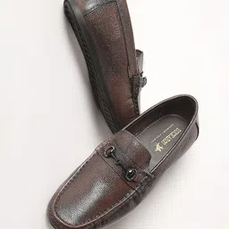 Buckaroo Men Brown Textured Leather Loafers-image-61