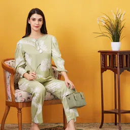 AV2 Floral Printed Round Neck Top With Trousers-image-24