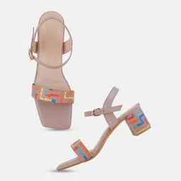 Rubeezz Printed Block Sandals with Buckles image 4