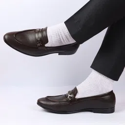 FAUSTO Men Textured Formal Loafers-picture-45