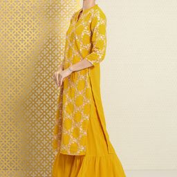 House of Pataudi Women Floral Embroidered Sequined Jashn Kurta With Sharara & Dupatta-15