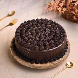 Chocolate Cake With Golden Sprinkles-image-86