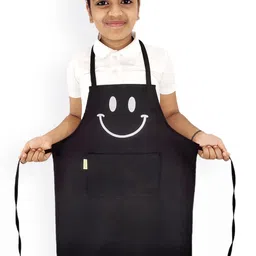 SWITCHON Kids Black & White Smiley Printed Waterproof Kitchen Apron with Cap-image-58