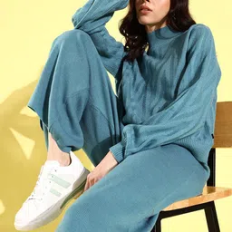 The Roadster Lifestyle Co. Women Blue Solid Knitted Sweater Co-Ord Set-image-44