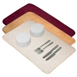 Kuber Industries Red & Brown 3 Pieces Embossed Rectangular Dish Dry Mats image 2