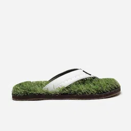 Solethreads Men Green & White Thong Flip-Flops image 3