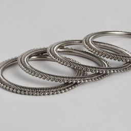 Peora Set of 4 Silver-Plated Bangles image 3