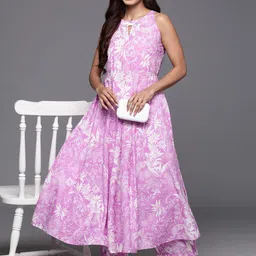 Varanga Floral Printed Keyhole Neck Pure Cotton Anarkali Kurta with Palazzos-image-40
