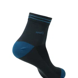 One8 Men Pack Of 2 Assorted Patterned Premium Cotton Ankle-Length Socks image 3