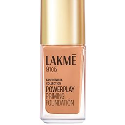 lakme 9 to 5 Powerplay Priming Foundation Built In Primer SPF20 - Cool Walnut image 5