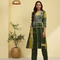 Women Printed Kurta & Palazzos Set-picture-24