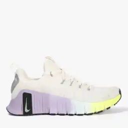 Women Free Metcon 6 SE Shoes-image-24