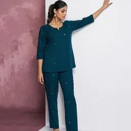 berrybird Women Floral Print Top & Pyjamas Set-picture-9