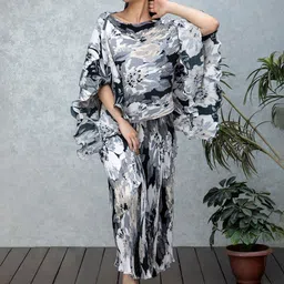 Rhe-Ana Gia Printed Round Neck Top & Flared Palazzo Co-Ords-43
