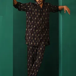 trueBrowns Printed Kurta With Trousers-picture-39