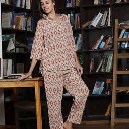 MAYSIXTY Geometric Printed Top & Trousers Co-Ords-picture-14