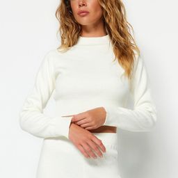 Trendyol Round Neck Crop Sweatshirt & Trousers-image-22