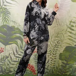 Vishudh Black & White Floral Printed Shirt Collar Top &Trouser Co-Ords-image-40