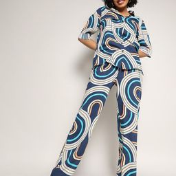Campus Sutra Abstract Printed Contrast Lined Shirt With Trousers-44