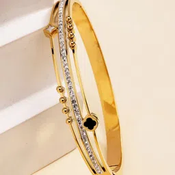 Bohey by KARATCART Women Cubic Zirconia Gold-Plated Bangle-Style Bracelet-image-95