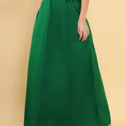 Soch Women Green Solid Saree Shape-Wear-image-81