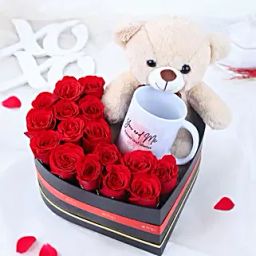 Warm Sips N Cuddles Floral Heart Box-26