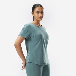 Women's Fitness Fitted Short-Sleeved Crew-Neck Majority Cotton T-Shirt - Cedar-image-27