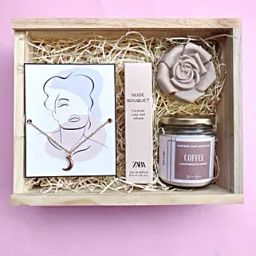 Beautiful Beige Gift Box For Her-image-54