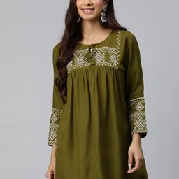 Readiprint Fashions Geometric Embroidered Thread Work Pleated Kurti-38