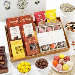 Luxe Sweets and Dry Fruits Hamper-image-15