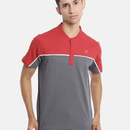 Campus Sutra Men Grey & Red Colourblocked T-shirt-image-48