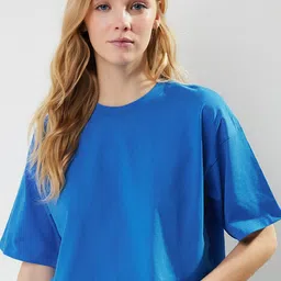 Trendyol Round Neck Drop-Shoulder Sleeves Pure Cotton T-shirt-image-11