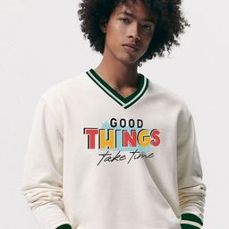 CLAFOUTIS Men Typography Printed V-Neck Applique T-shirt-image-57