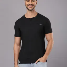 Klub Fox Men Henley Neck Applique T-shirt-picture-37