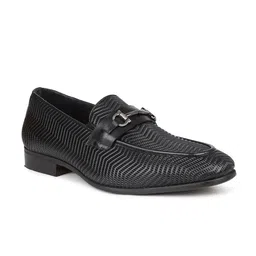 ATESBER by Inc.5 Men Textured Leather Formal Loafers-image-16