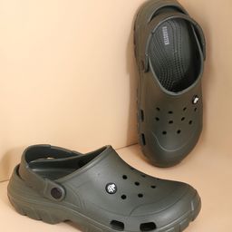 The Roadster Lifestyle Co Men Self Design Clogs-picture-22