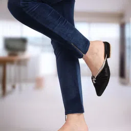 Carlton London Embellished Party Block Mules-10