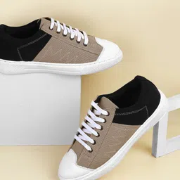 WALKWAY by Metro Men Colourblocked Sneakers-image-41