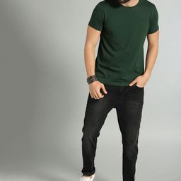 The Roadster Lifestyle Co Men Green Pure Cotton T-shirt-image-5