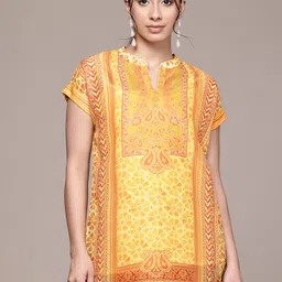 aarke Ritu Kumar Floral Printed Extended Sleeves Ethnic Top-image-99