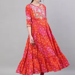 Ishin Women Red Printed Anarkali Kurta-image-4