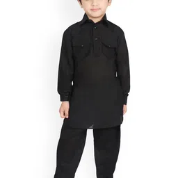 SG YUVRAJ Boys Black Solid Kurta with Pyjamas-picture-17