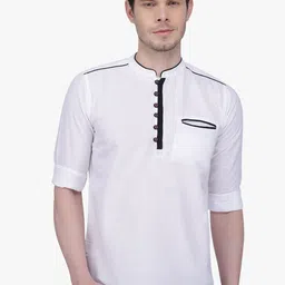 Kuons Avenue Men White Solid Straight Kurta-image-45